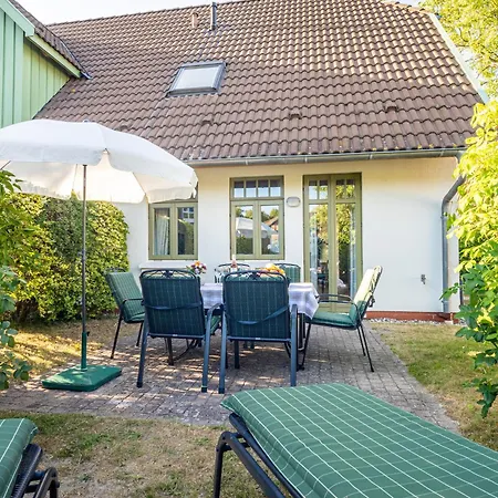 Casa de Férias Ferienhaussiedlung Strandperlen Buchenhof 2a